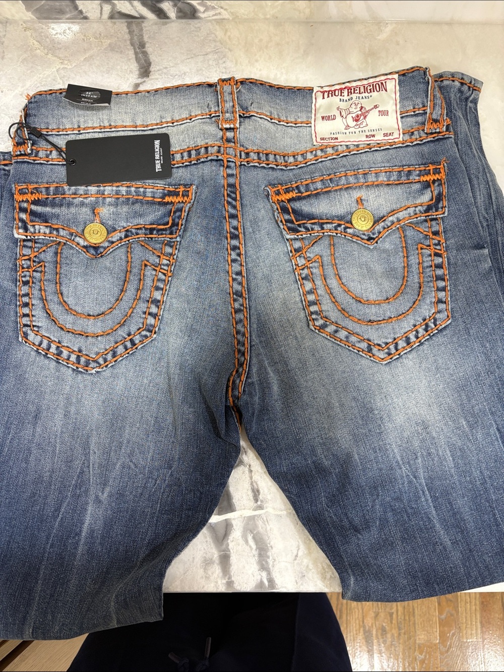 True Religion Men's Blue Denim Jeans with Orange Topstitching w34 l32